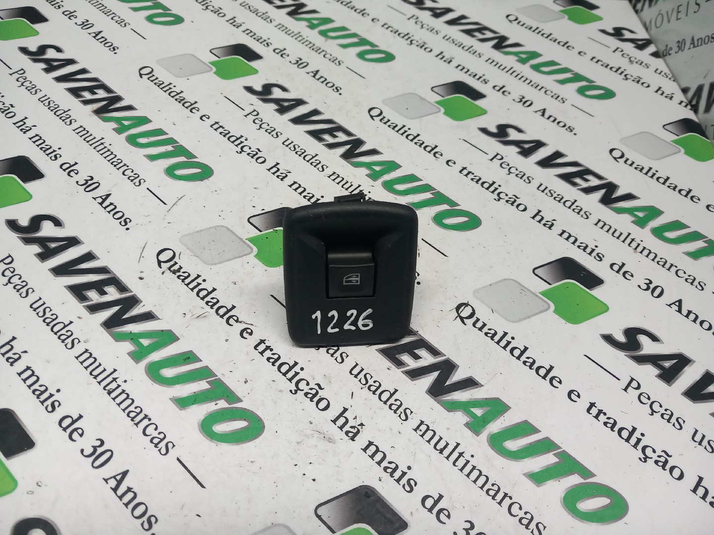 Botão / Botões / Comutador Vidro Dto DACIA LOGAN (LS_) | 04 - 