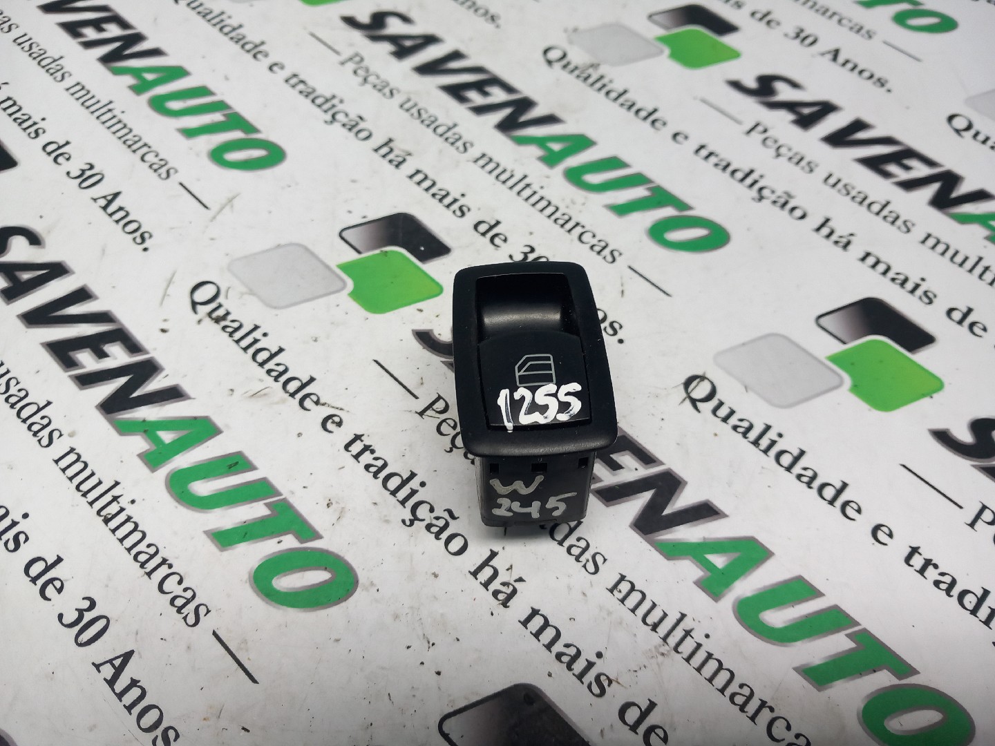 Botão / Botões / Comutador Vidro Esq MERCEDES-BENZ B-CLASS (W245) | 05 - 11