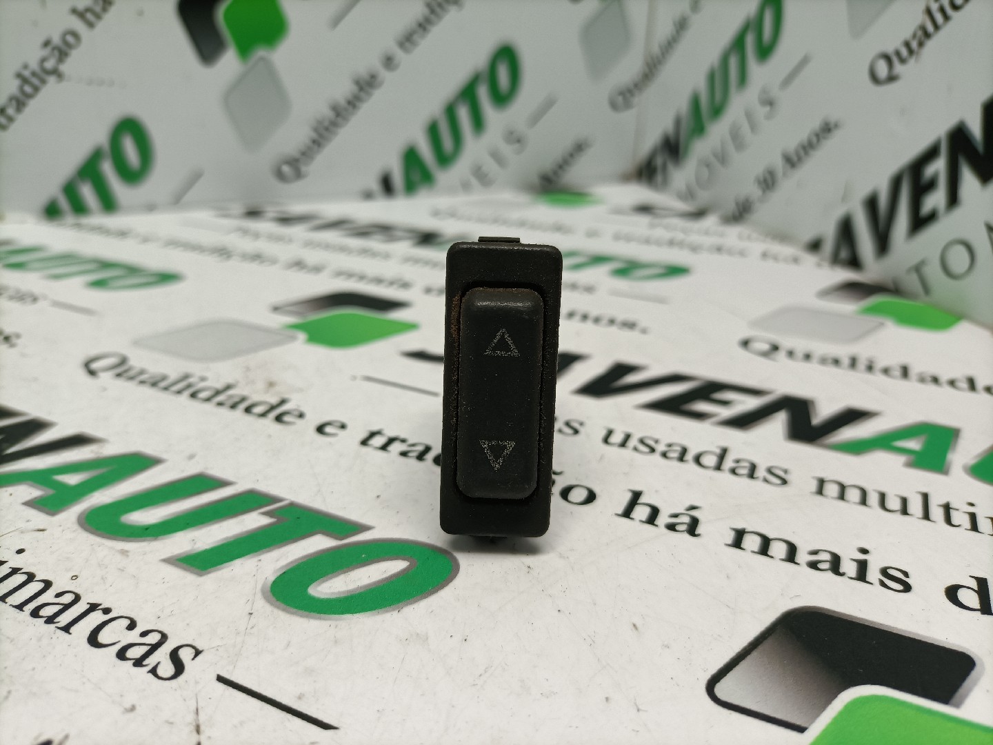 Botão / Botões / Comutador Vidro Dto SEAT IBIZA II (6K1) | 93 - 02