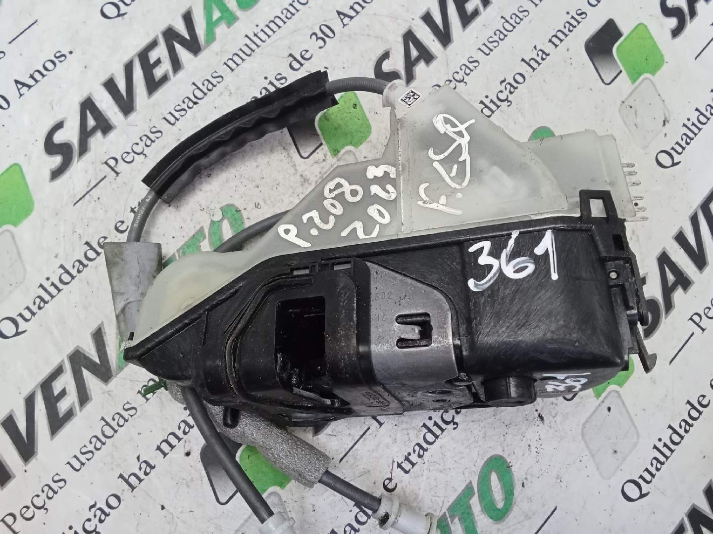 Fecho / Fechadura Porta Frente Esq PEUGEOT 208 II (UB_, UP_, UW_, UJ_) | 19 - 