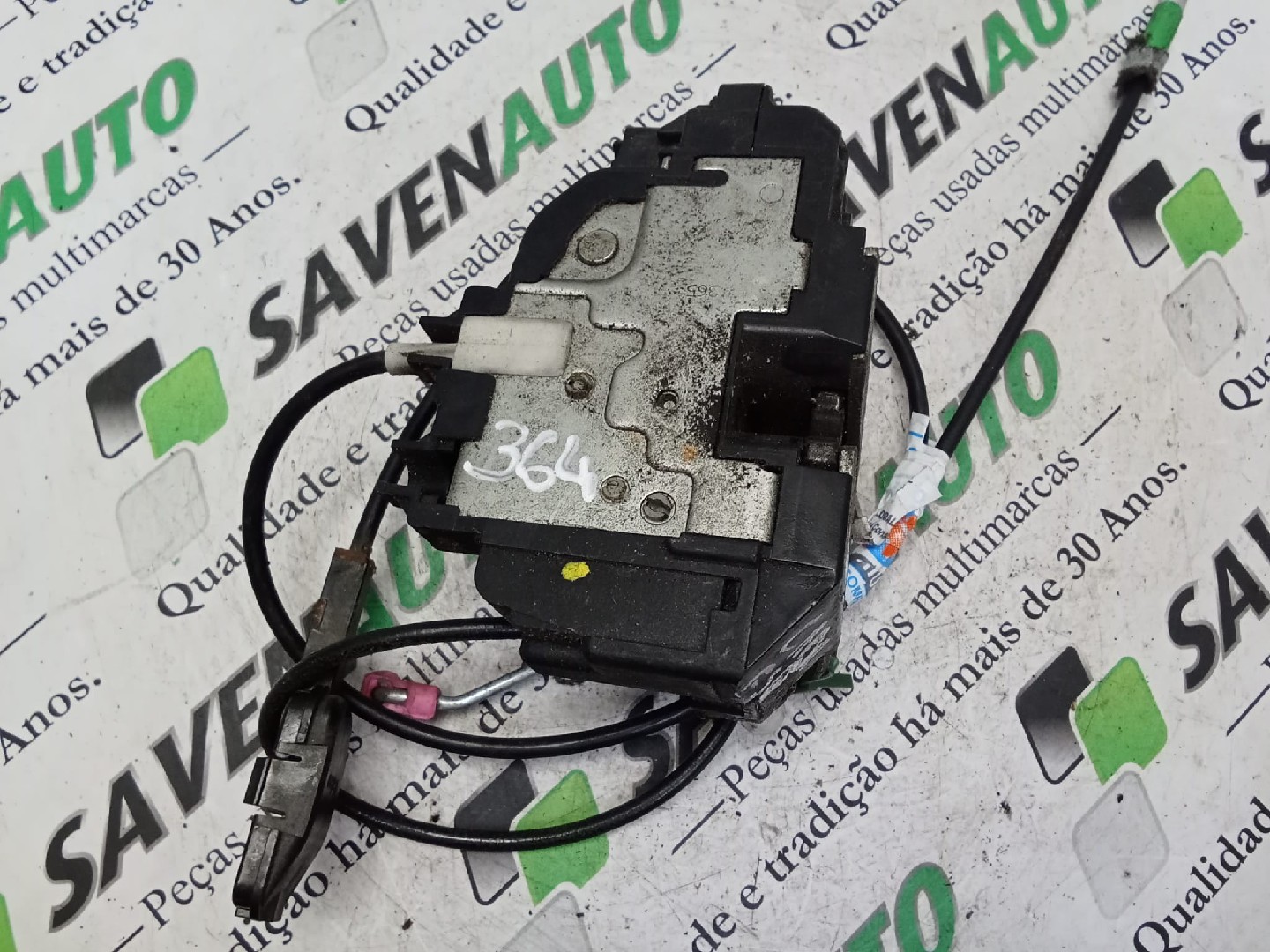 Fecho / Fechadura Porta Esq NISSAN MICRA III (K12) | 02 - 10