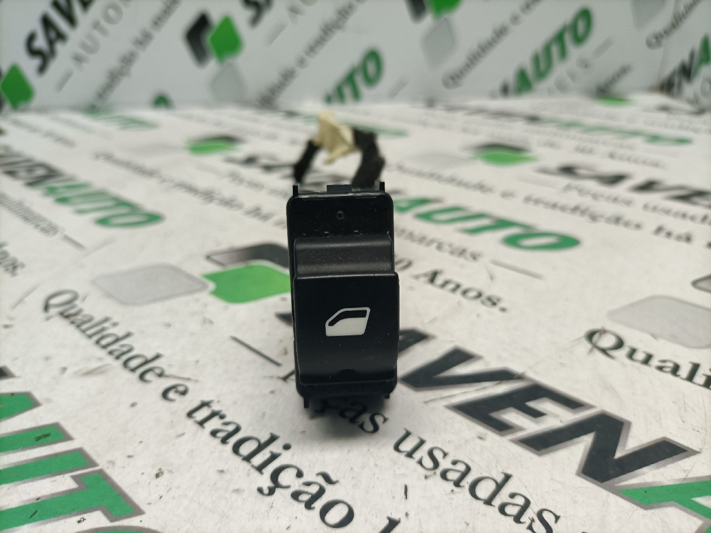 Botão / Botões / Comutador Vidro Dto OPEL CROSSLAND X (P17) | 17 - 