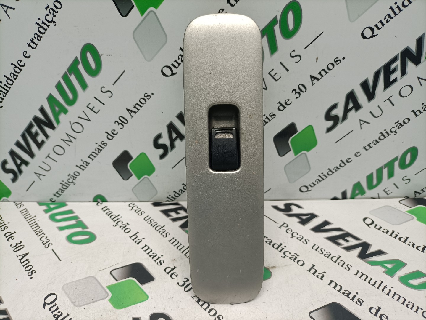 Botão / Botões / Comutador Vidro Dto SUZUKI LIANA (ER, RH_) | 01 - 