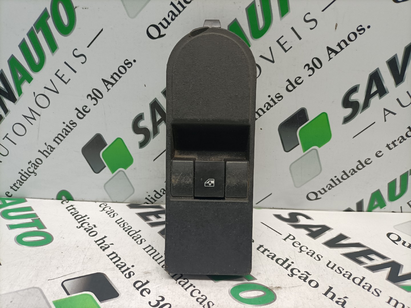 Botão / Botões / Comutador Vidro Dto OPEL ASTRA H GTC (A04) | 05 - 10
