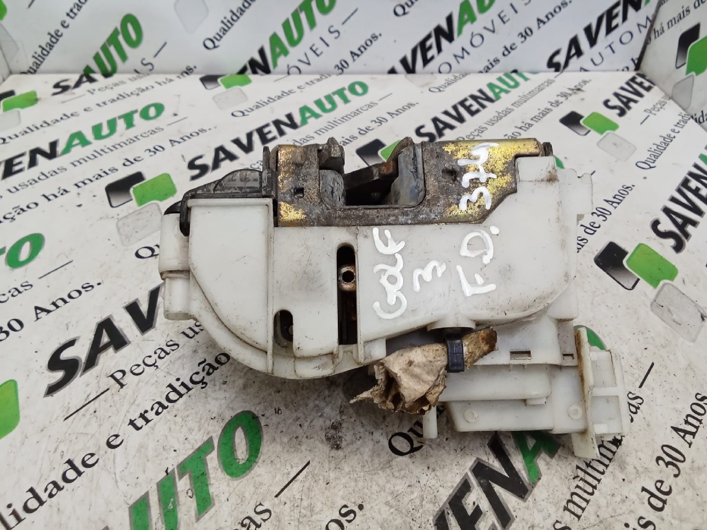 Fecho / Fechadura Porta Frente Dto VOLKSWAGEN GOLF III (1H1) | 91 - 98