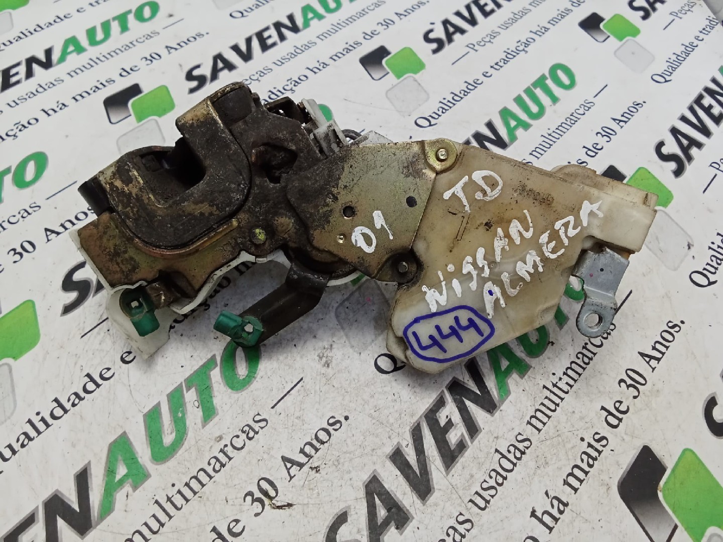 Fecho / Fechadura Porta Trás Dto NISSAN ALMERA II (N16) | 00 - 
