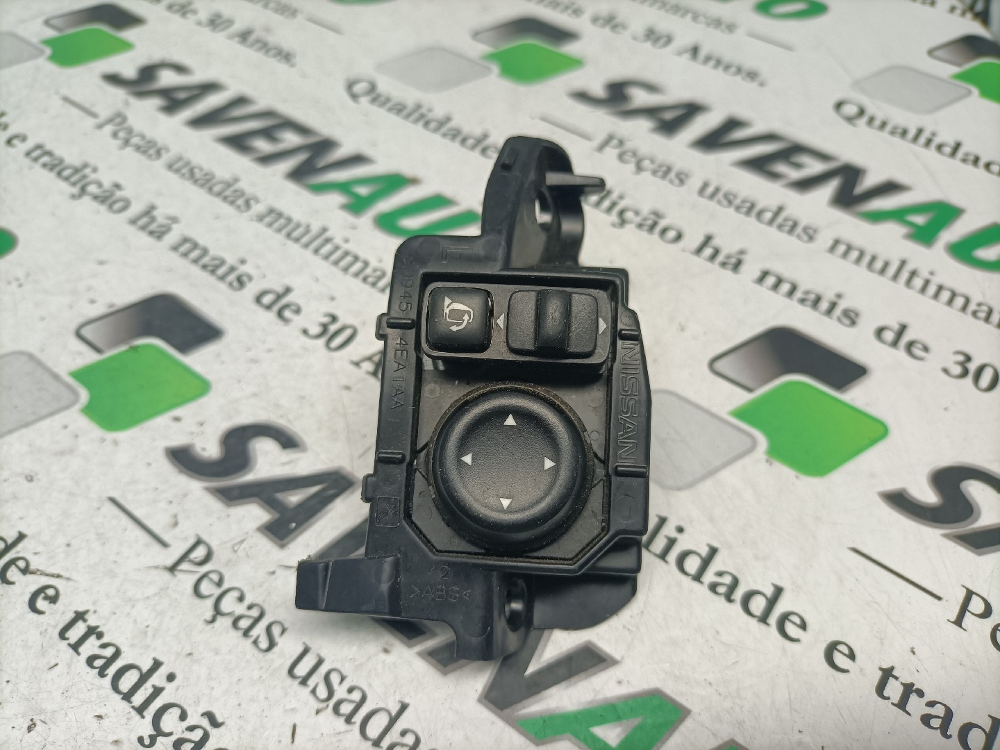 Botão / Comando Regulador de Espelhos NISSAN QASHQAI II (J11, J11_) | 13 - 