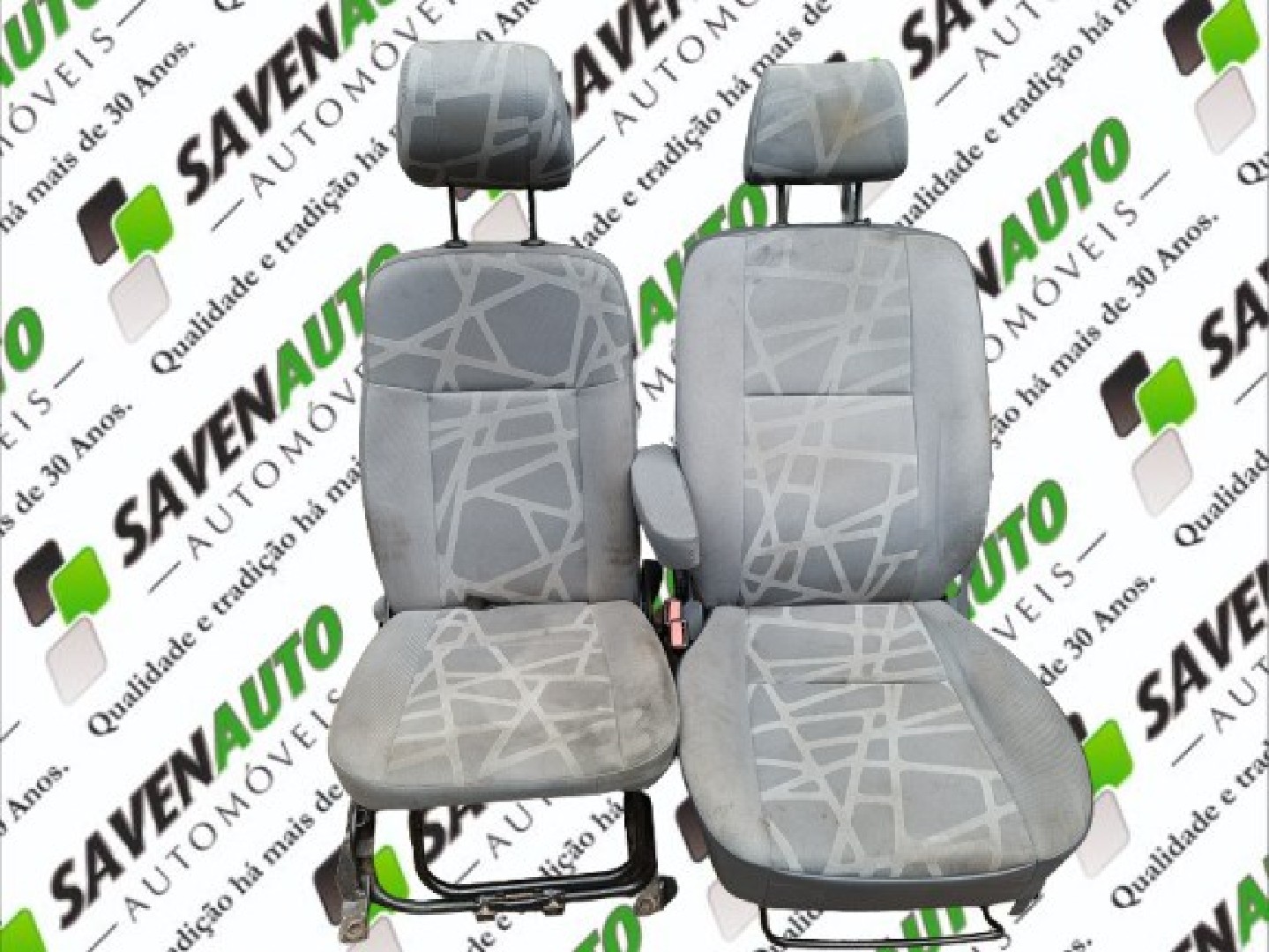 Conjunto Bancos FORD TRANSIT CONNECT (P65_, P70_, P80_) | 02 - 