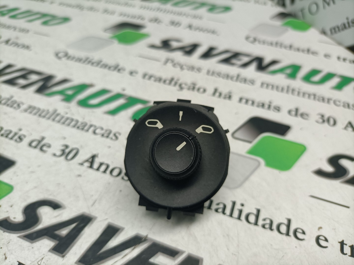 Botão / Comando Regulador de Espelhos CITROEN C-ELYSEE (DD_) | 12 - 