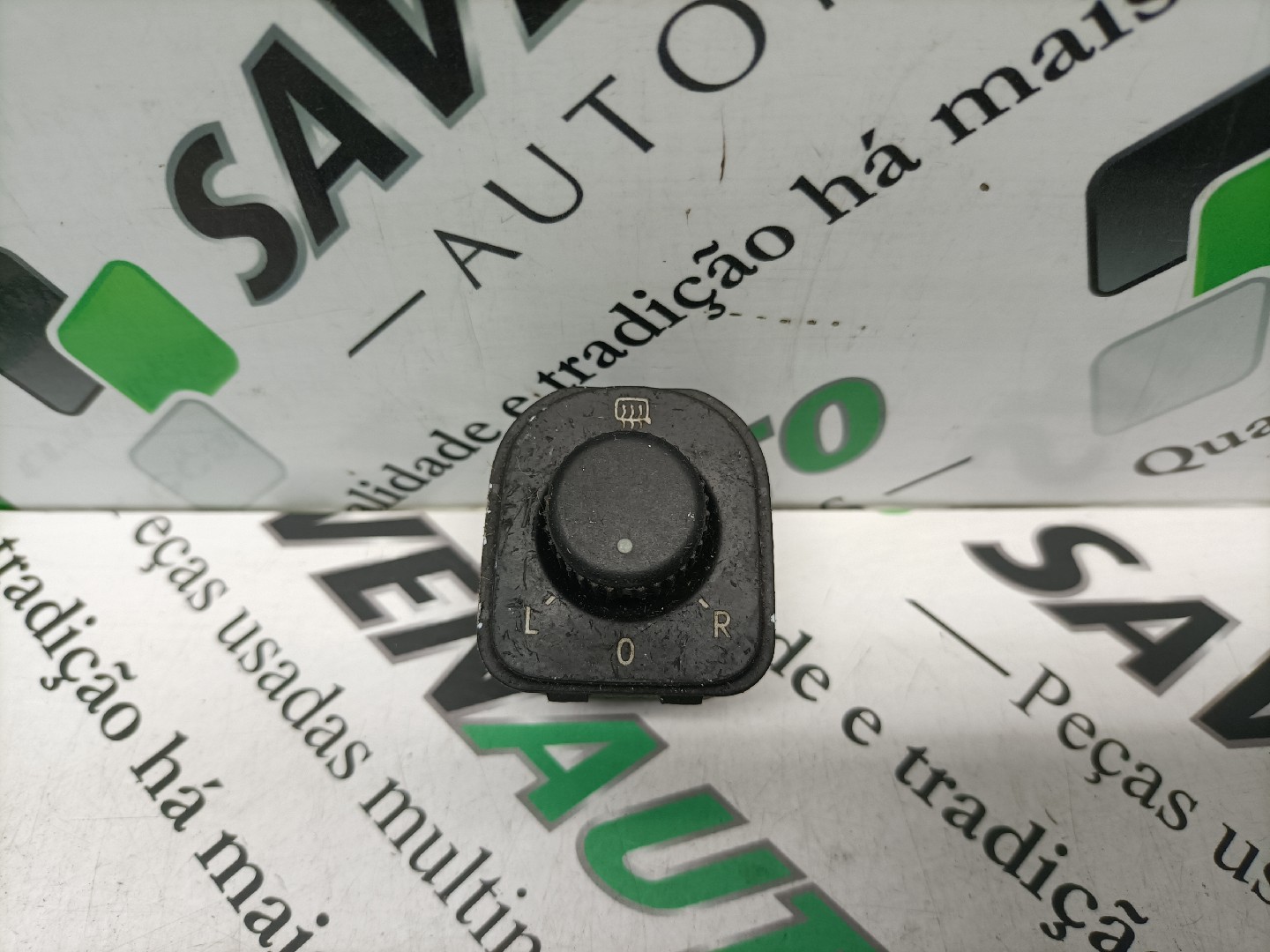 Botão / Comando Regulador de Espelhos VOLKSWAGEN GOLF V (1K1) | 03 - 09