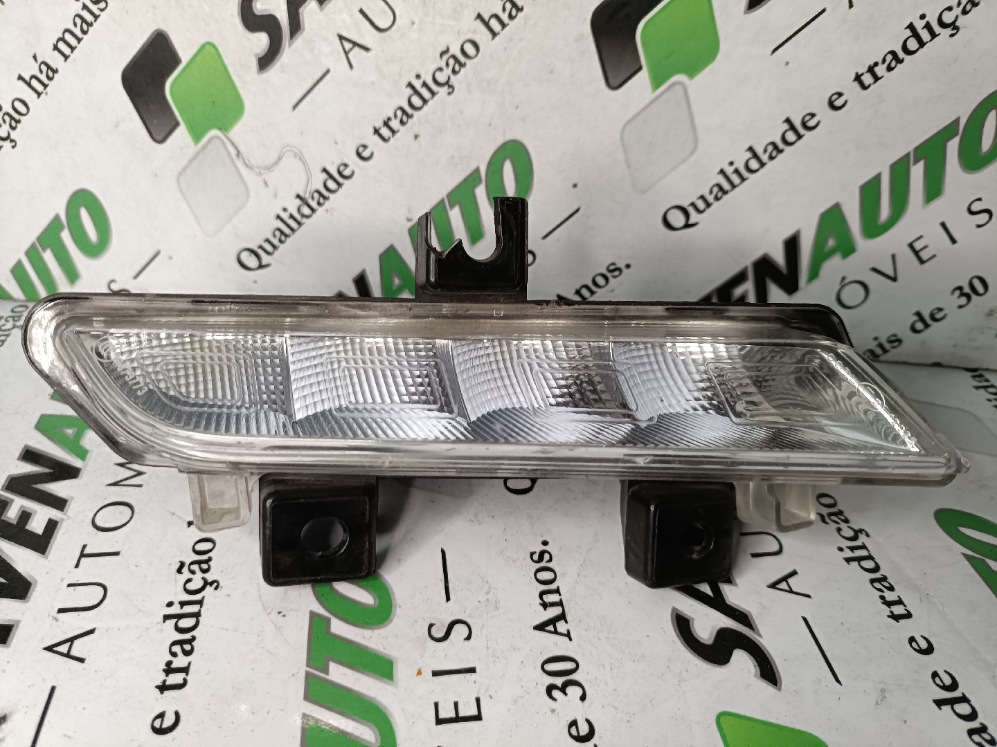 Farol Nevoeiro RENAULT CLIO IV (BH_) | 12 - 