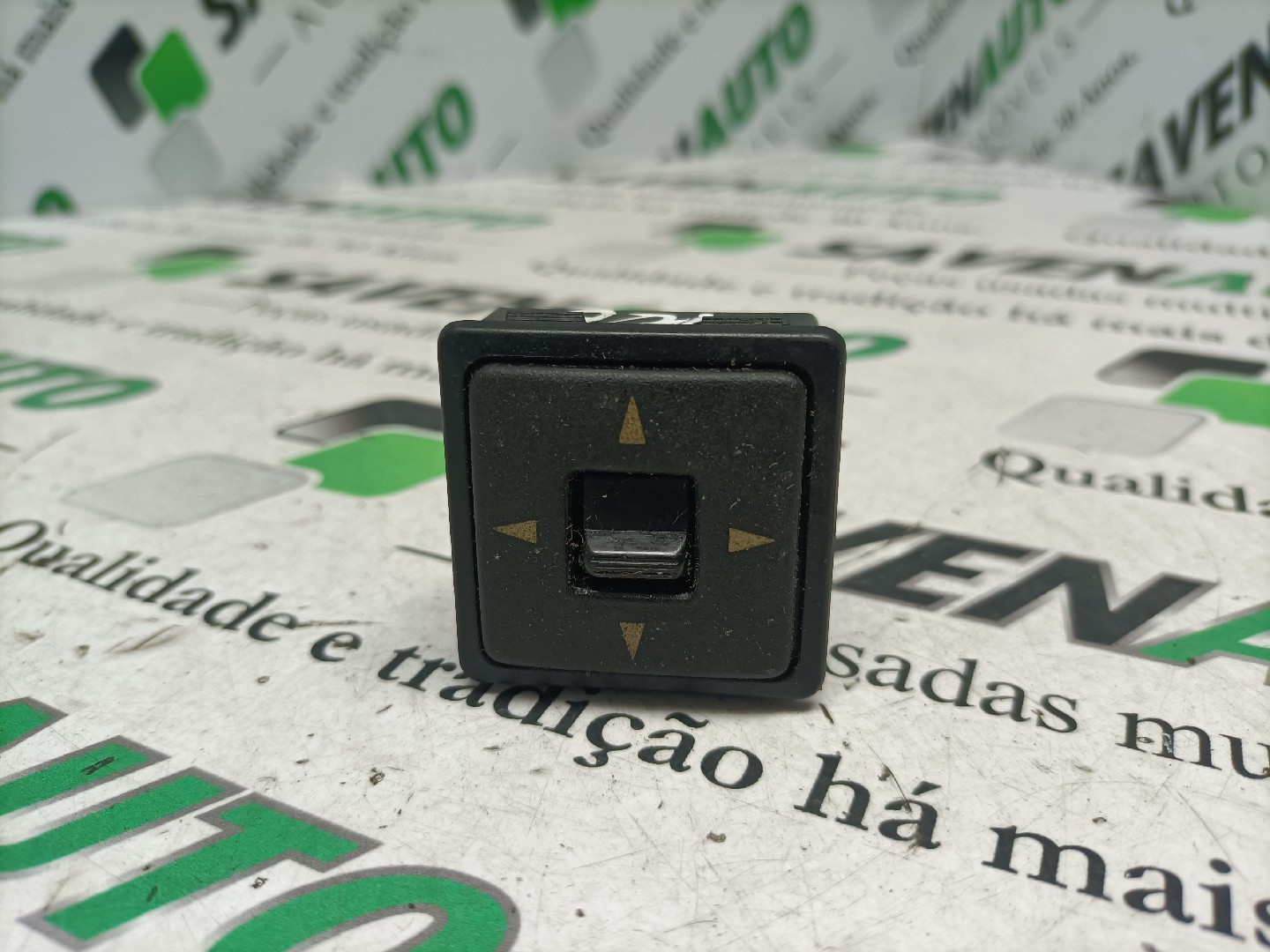 Botão / Comando Regulador de Espelhos MAZDA MX-5 II (NB) | 98 - 05