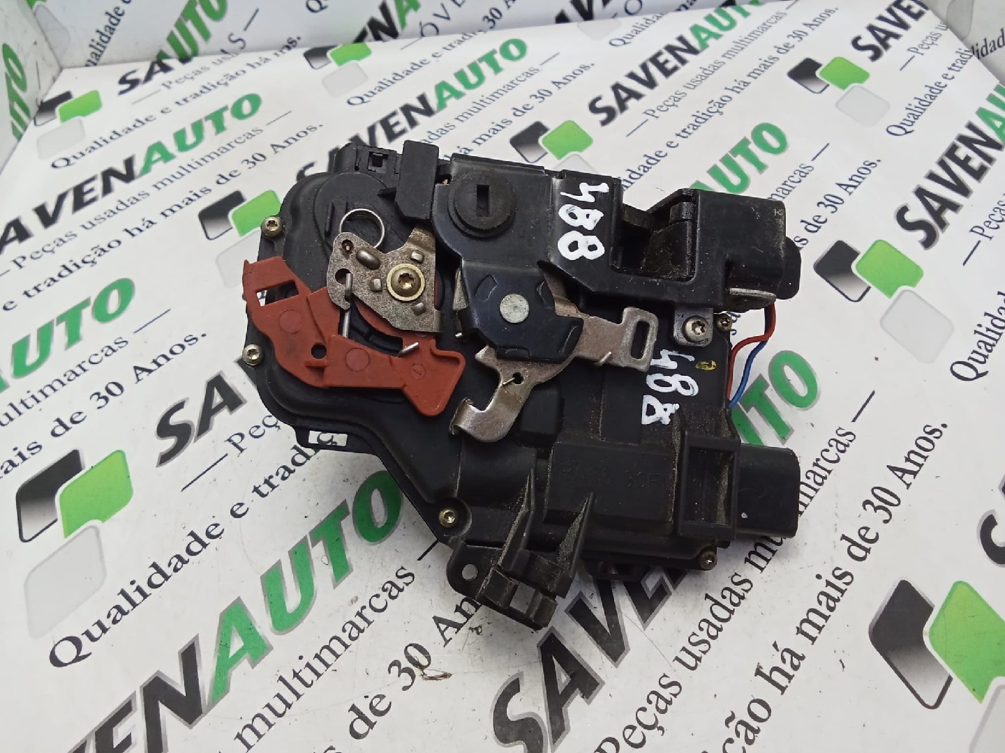Fecho / Fechadura Porta Frente Dto AUDI A4 (8E2, B6) | 00 - 05