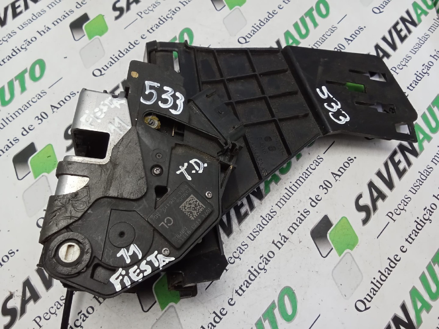 Fecho / Fechadura Porta Trás Dto FORD FIESTA VI (CB1, CCN) | 08 - 