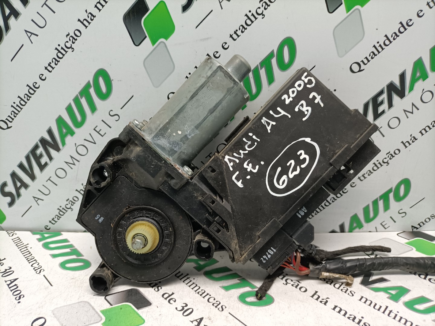 Motor Elevador Frente Esquerdo AUDI A4 (8EC, B7) | 04 - 08