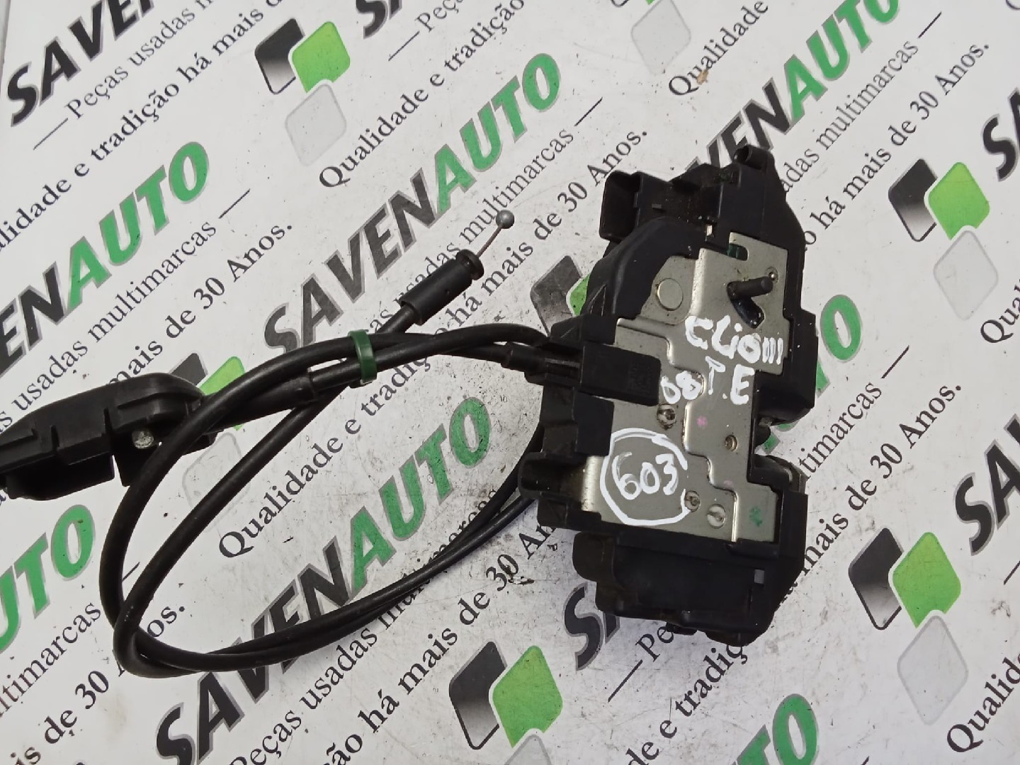 Fecho / Fechadura Porta Trás Esq RENAULT CLIO III (BR0/1, CR0/1) | 05 - 