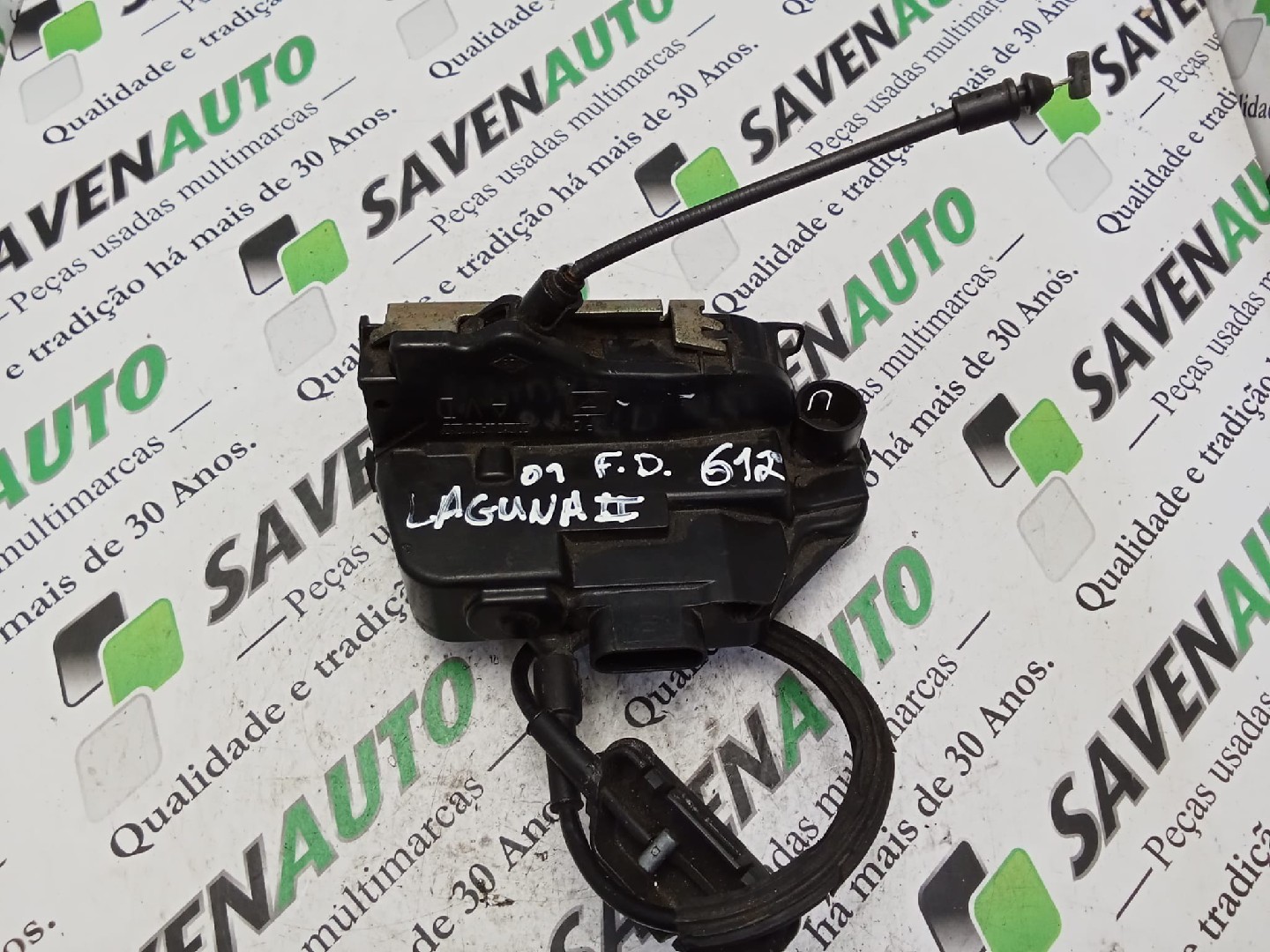 Fecho / Fechadura Porta Frente Dto RENAULT LAGUNA II (BG0/1_) | 01 - 07