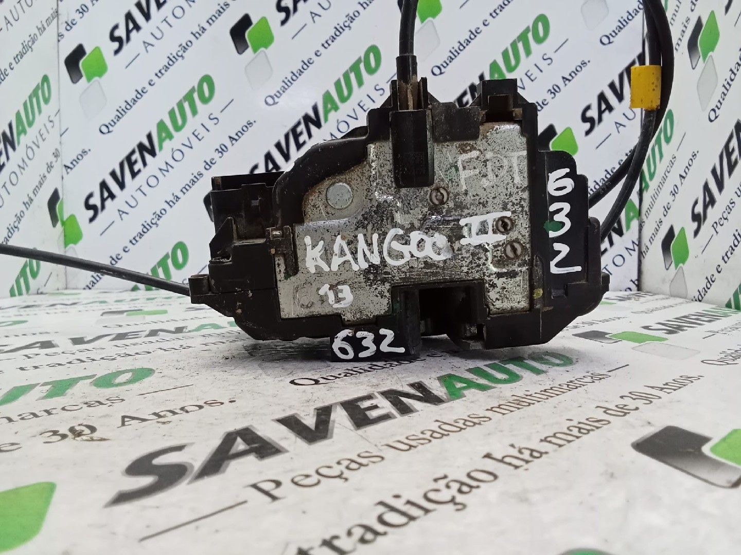 Fecho / Fechadura Porta Frente Dto RENAULT KANGOO / GRAND KANGOO (KW0/1_) | 08 - 
