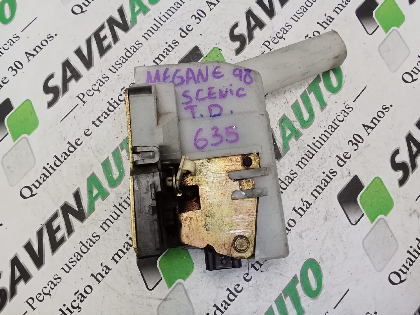 Fecho / Fechadura Porta Trás Dto RENAULT MEGANE Scenic (JA0/1_) | 96 - 01
