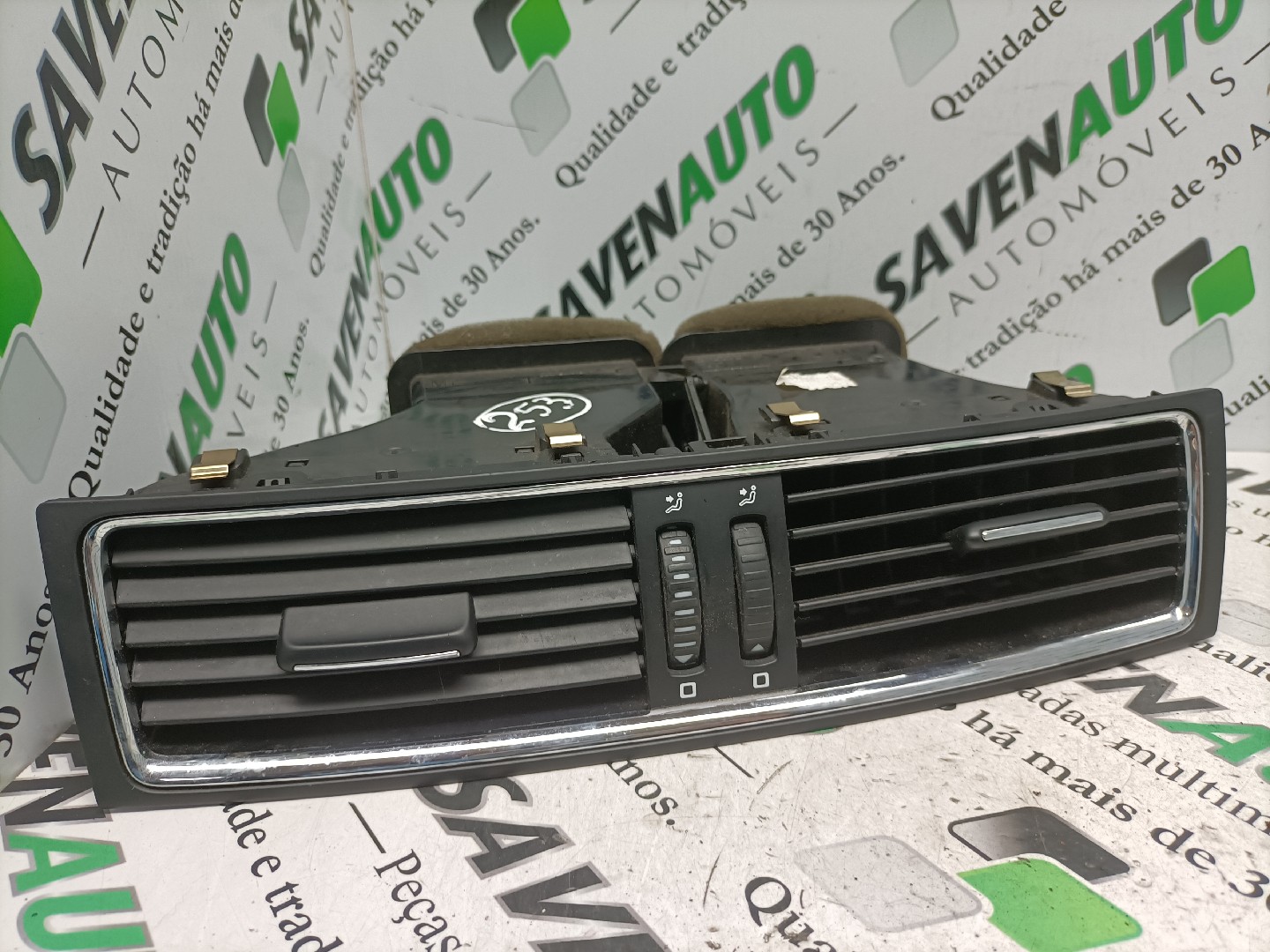 Grelha / Difusor Sofagem SKODA SUPERB II (3T4) | 08 - 15