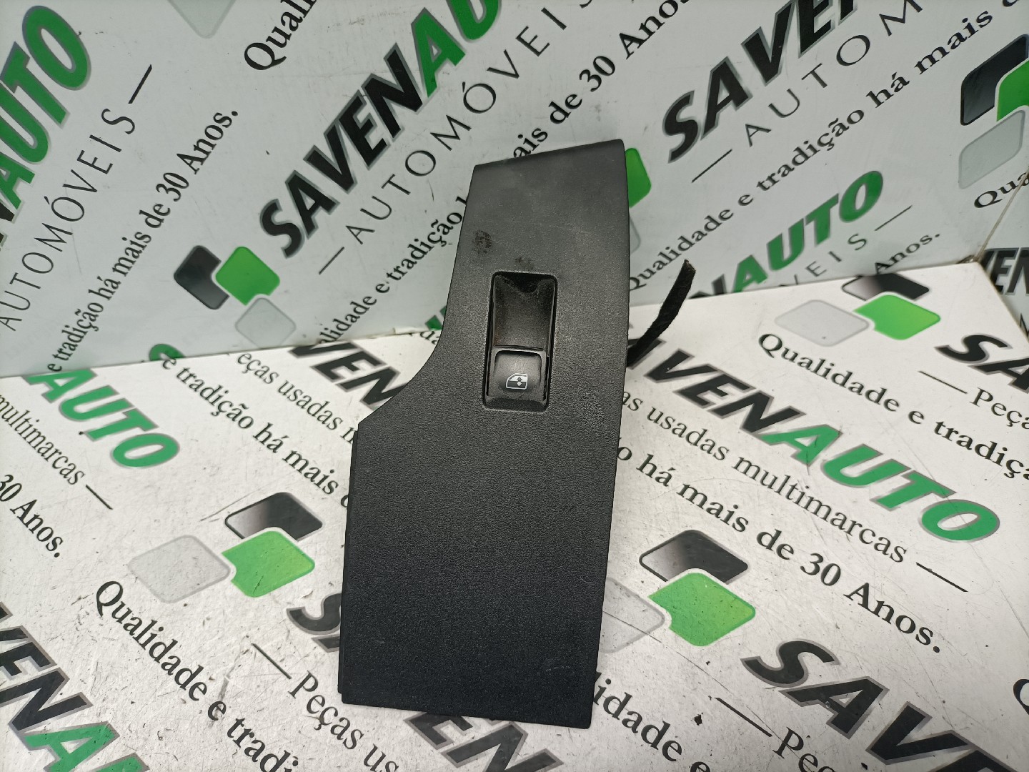 Botão / Botões / Comutador Vidro Dto SEAT IBIZA V (KJ1) | 17 - 