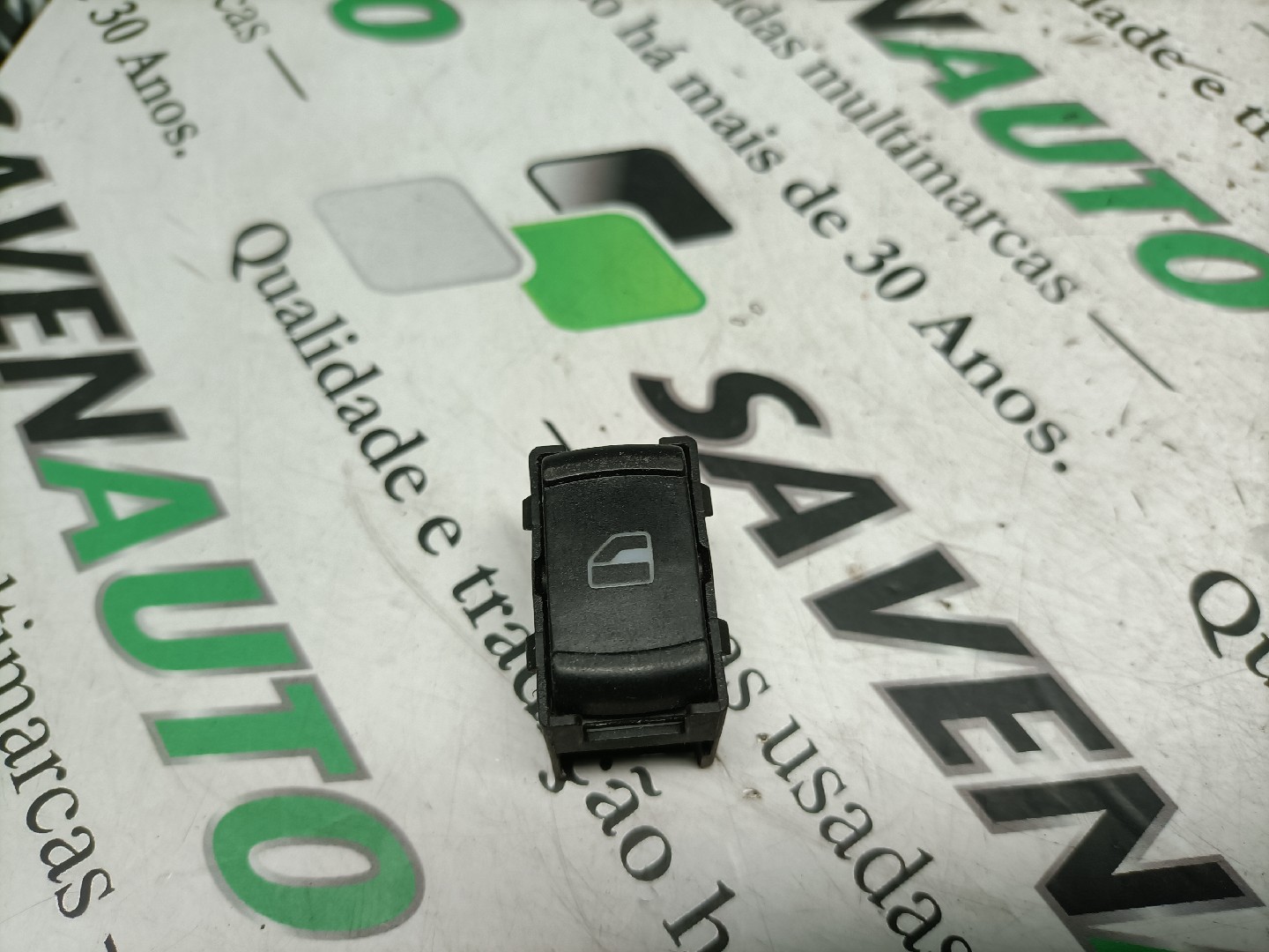 Botão / Botões / Comutador Vidro Dto VOLKSWAGEN GOLF IV (1J1) | 97 - 07