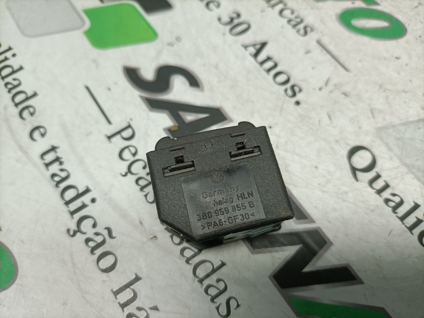 Botão / Botões / Comutador Vidro Dto VOLKSWAGEN GOLF IV (1J1) | 97 - 07 Imagem-3