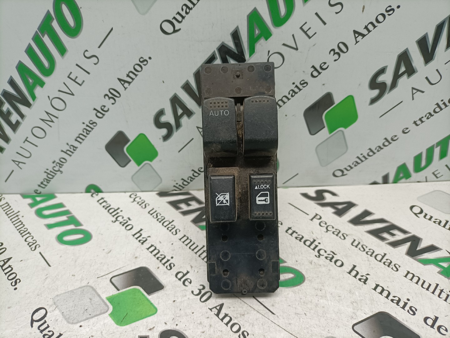 Botão / Botões / Comutador Vidro Esq OPEL AGILA (A) (H00) | 00 - 07