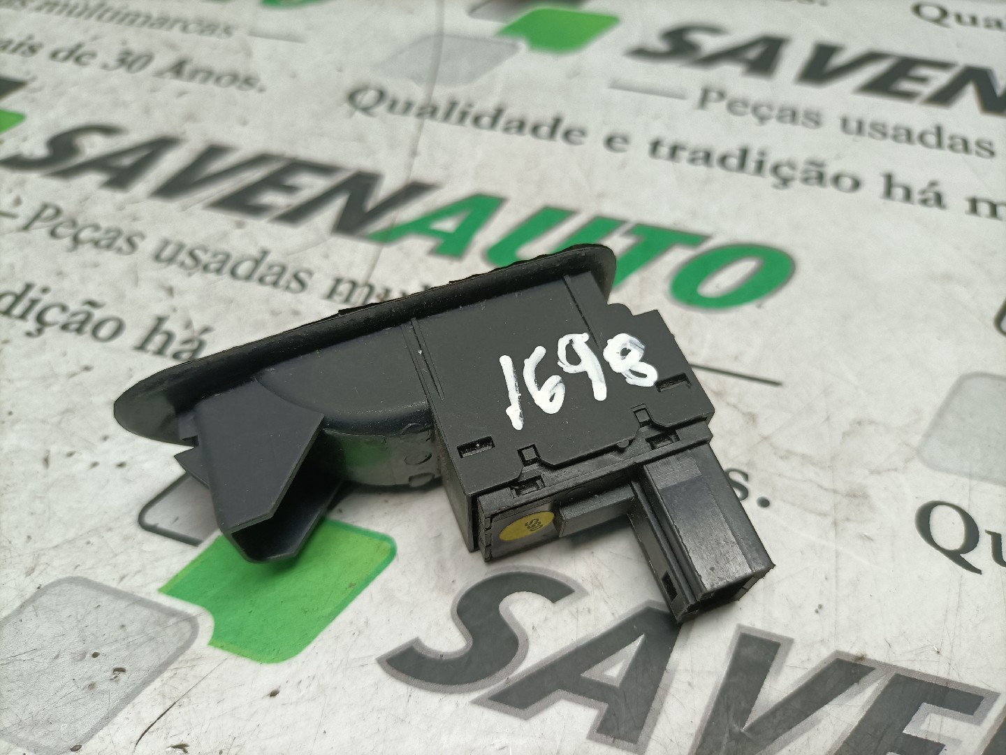 Botão / Botões / Comutador Vidro Dto VOLKSWAGEN GOLF VI (5K1) | 08 - 14 Imagem-3