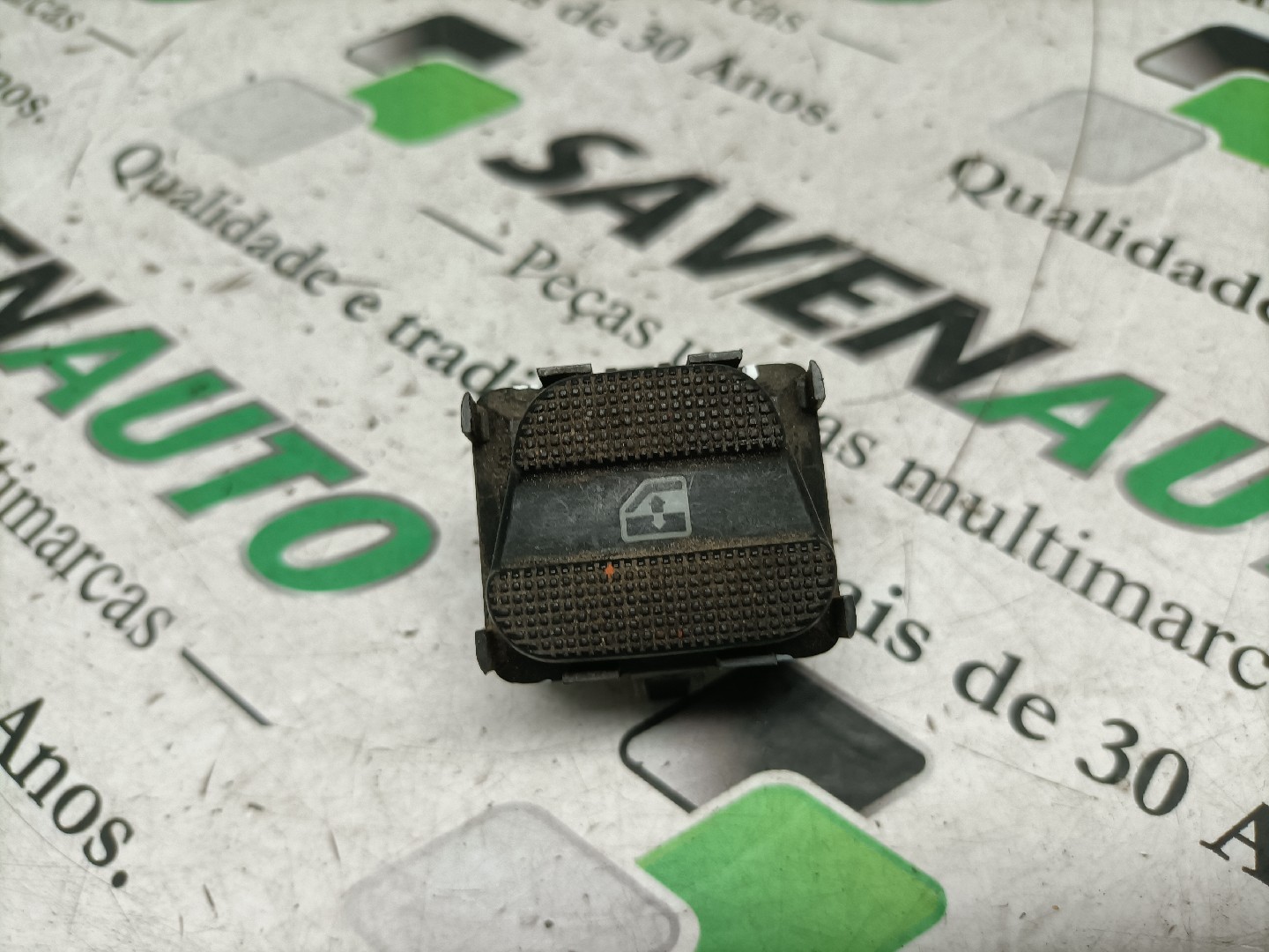 Botão / Botões / Comutador Vidro Dto VOLKSWAGEN GOLF III (1H1) | 91 - 98