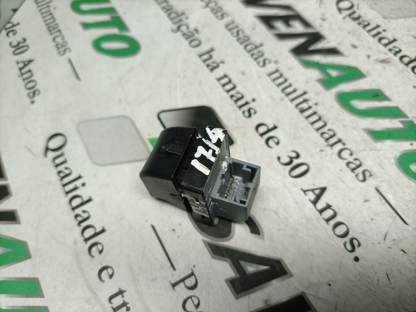 Botão / Botões / Comutador Vidro Dto AUDI A4 (8K2, B8) | 07 - 15 Imagem-2