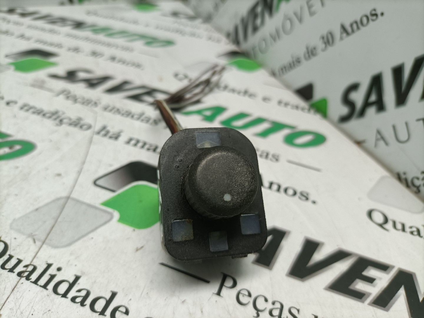 Botão / Comando Regulador de Espelhos SEAT LEON (1P1) | 05 - 13
