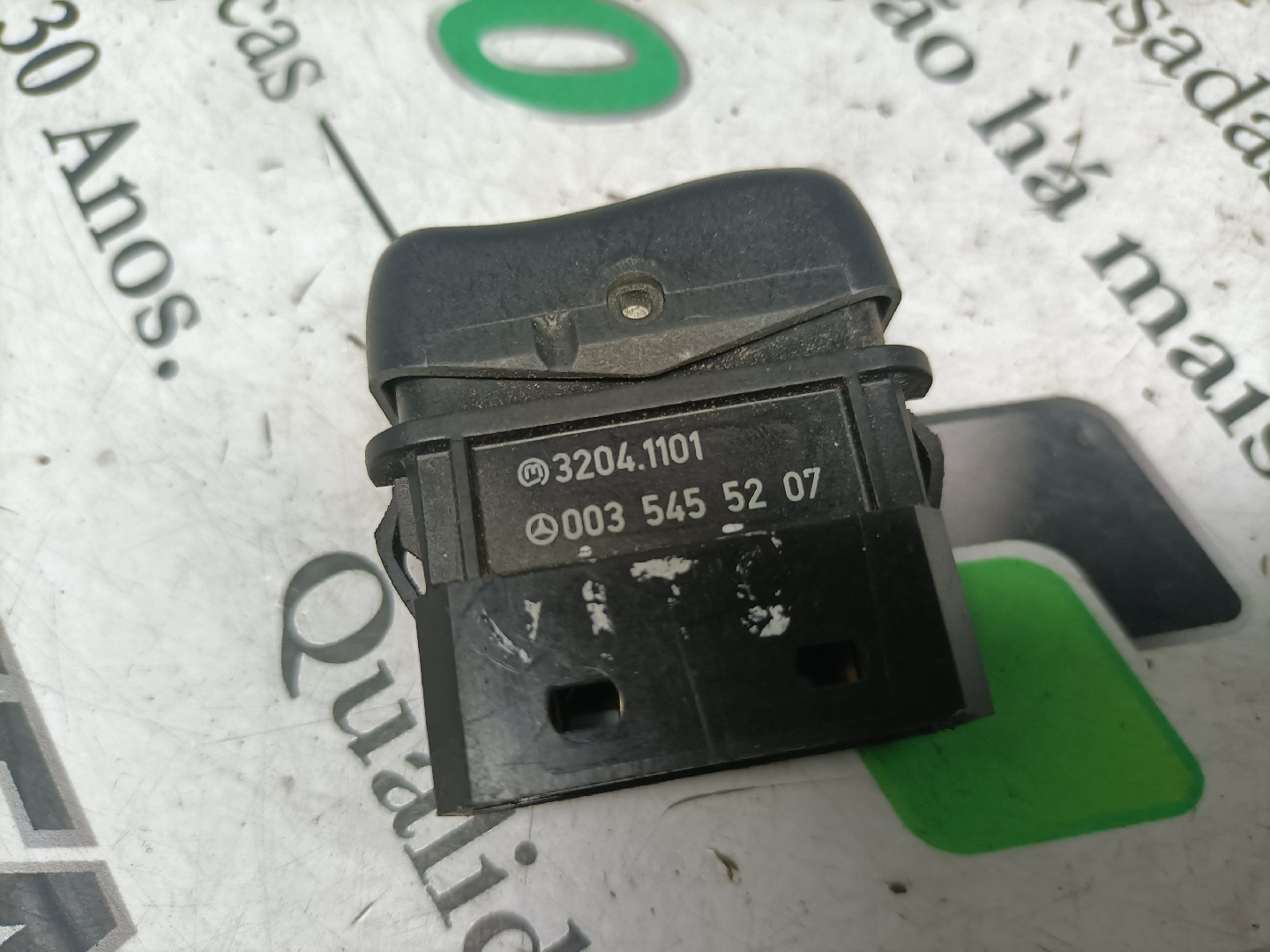 Botão / Botões / Comutador Vidro Dto MERCEDES-BENZ VITO Caixa (638) | 97 - 03 Imagem-3