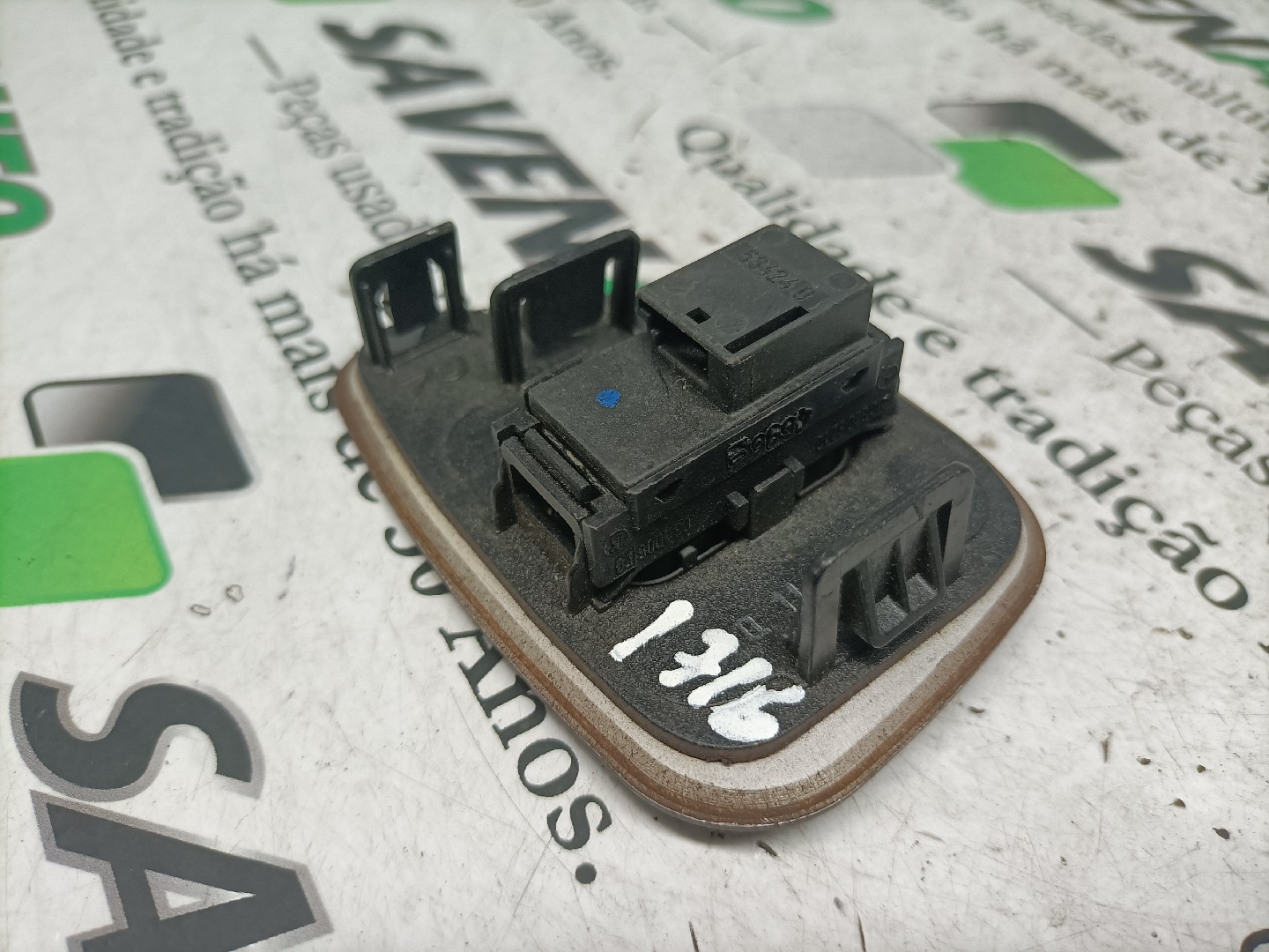 Botão / Botões / Comutador Vidro Dto MERCEDES-BENZ S-CLASS (W220) | 98 - 05 Imagem-2