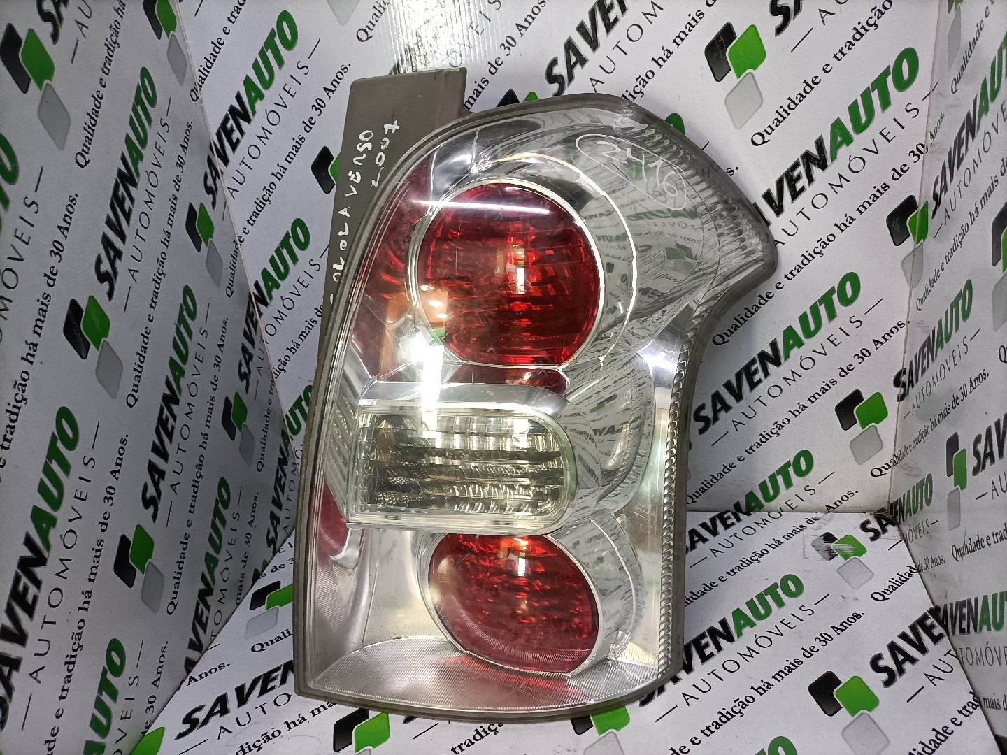 Farolim Dto TOYOTA COROLLA Verso (ZER_, ZZE12_, R1_) | 04 - 09