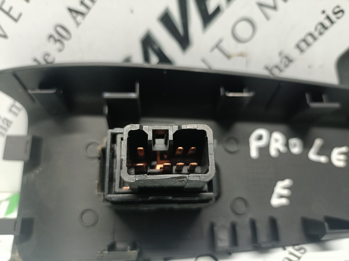 Botão / Botões / Comutador Vidro Dto KIA CEED Hatchback (ED) | 06 - 12 Imagem-2