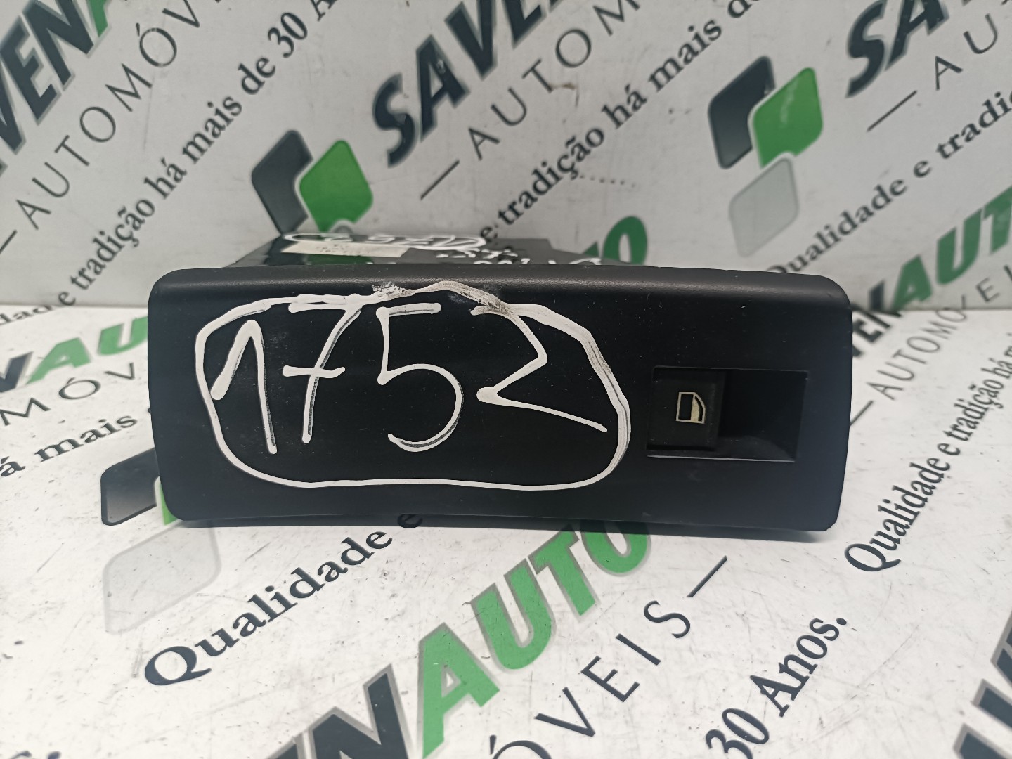 Botão / Botões / Comutador Vidro Dto BMW X5 (E53) | 00 - 06