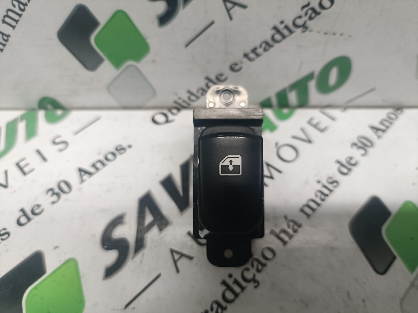 Botão / Botões / Comutador Vidro Dto HYUNDAI i20 (PB, PBT) | 08 - 