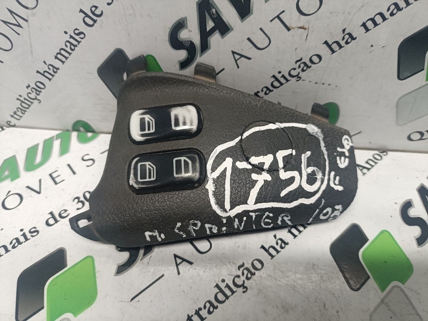 Botão / Botões / Comutador Vidro Esq MERCEDES-BENZ SPRINTER 2-t Caixa (901, 902) | 95 - 06
