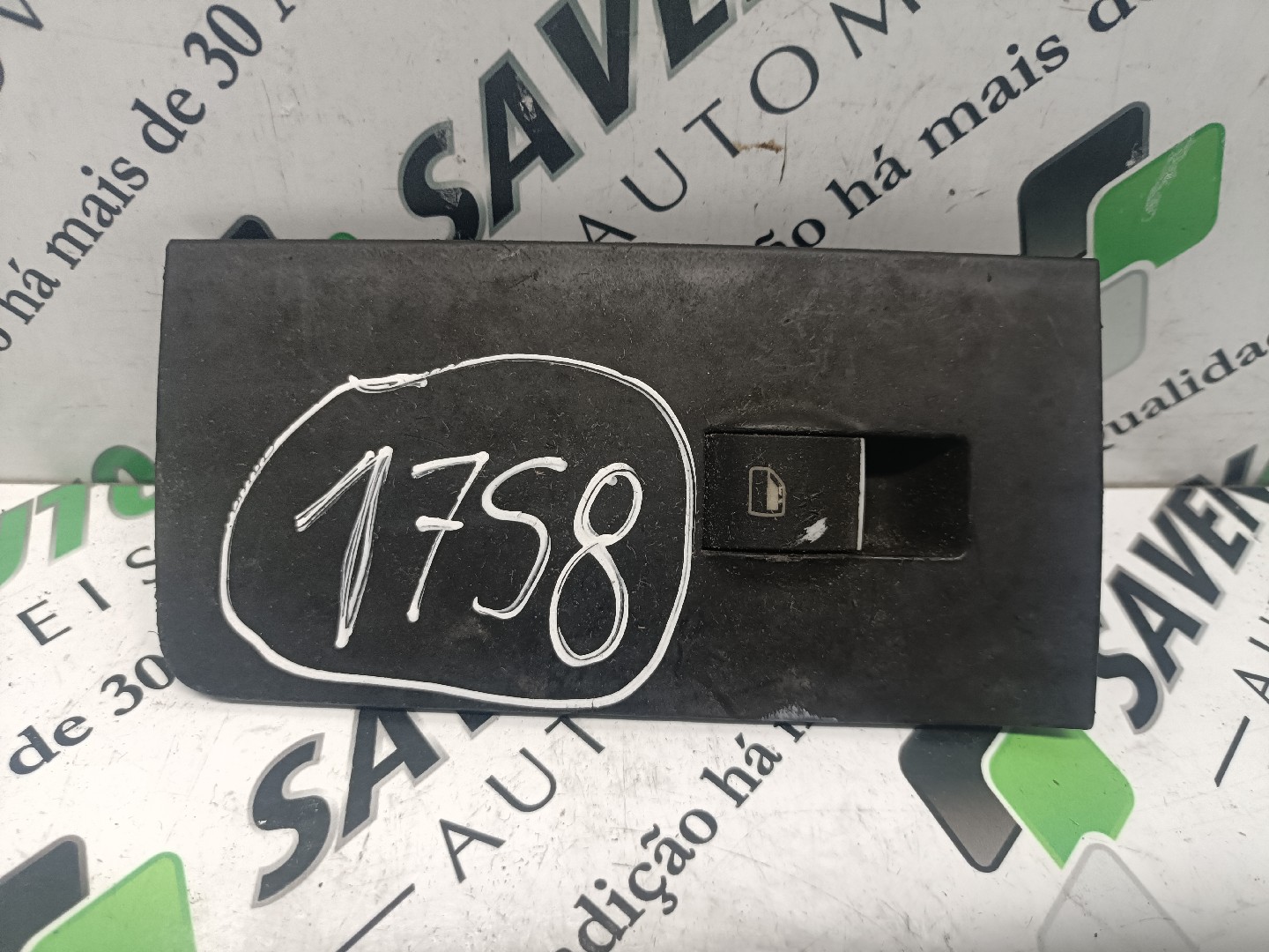 Botão / Botões / Comutador Vidro Dto AUDI A4 Cabriolet (8H7, B6, 8HE, B7) | 02 - 09