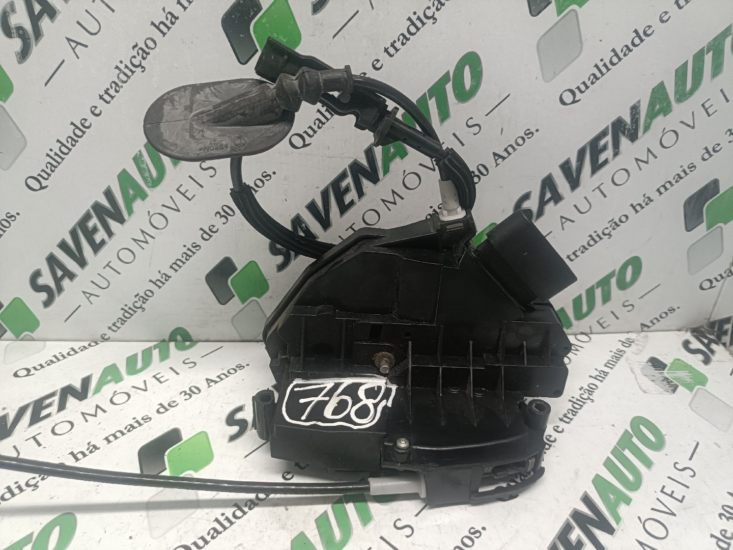 Fecho / Fechadura Porta Frente Dto FORD FIESTA VI (CB1, CCN) | 08 - 
