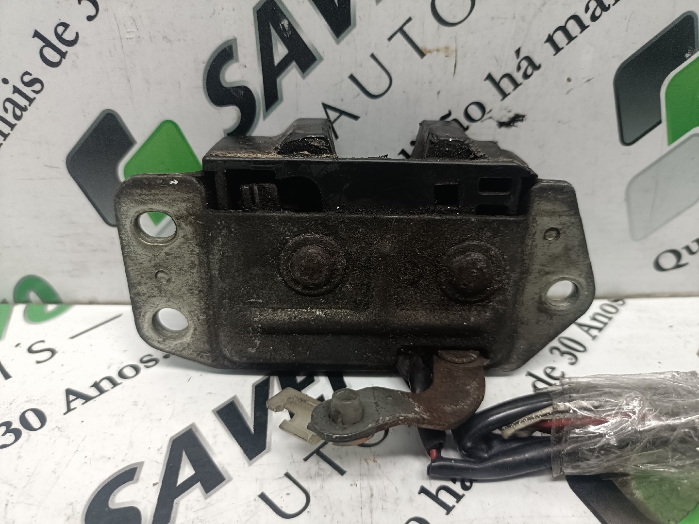 Fecho / Fechadura Mala TOYOTA HIACE IV Caixa (_H1_) | 89 - 05 Imagem-0