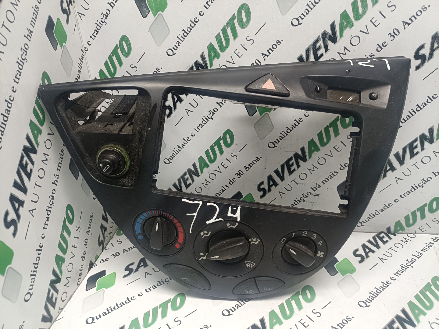 Comando / Botão de Sofagem / Climatronic FORD FOCUS Turnier (DNW) | 99 - 07