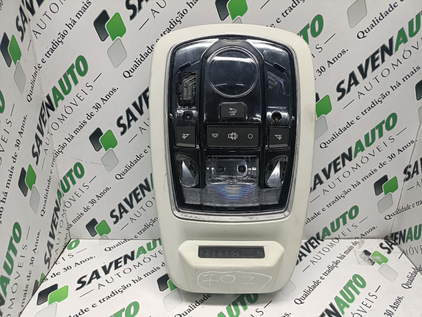 Plafonier / Botão Luz Tecto PEUGEOT 508 I (8D_) | 10 - 18