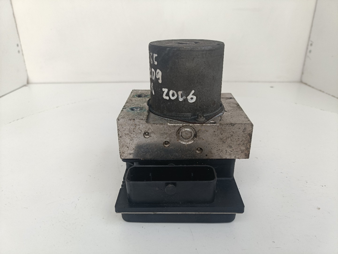 ABS MERCEDES-BENZ E-CLASS (W212) | 09 - 16