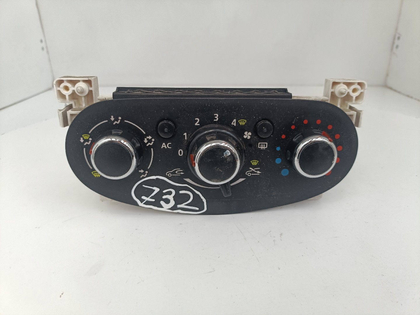 Comando / Botão de Sofagem / Climatronic DACIA SANDERO II | 12 - 