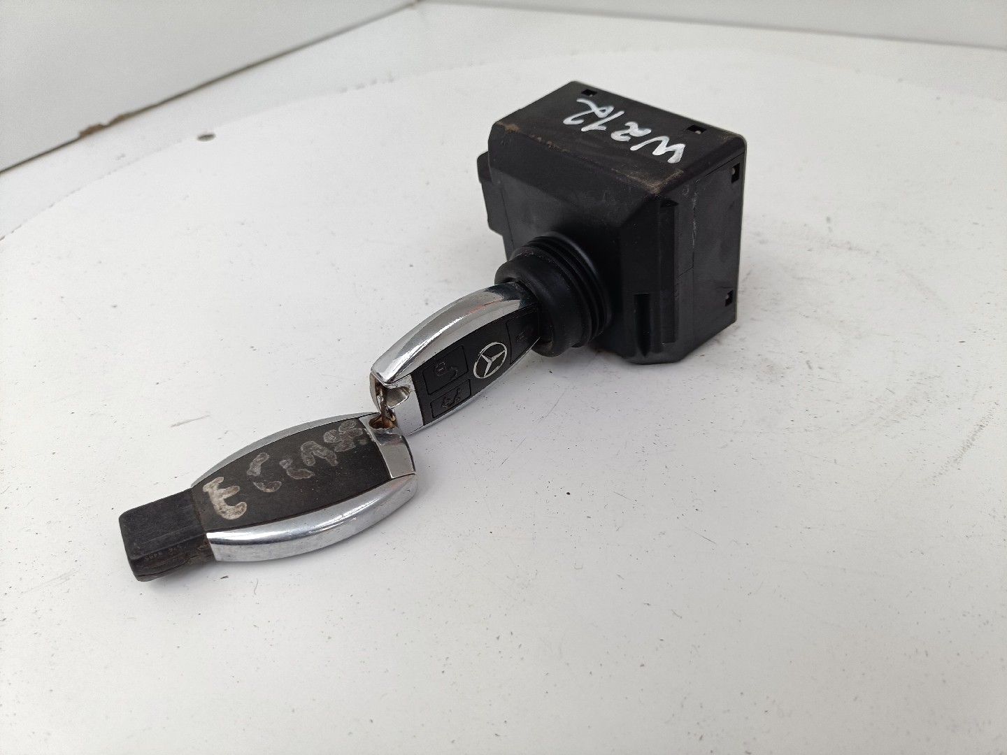 Canhão Ignição MERCEDES-BENZ E-CLASS (W212) | 09 - 16