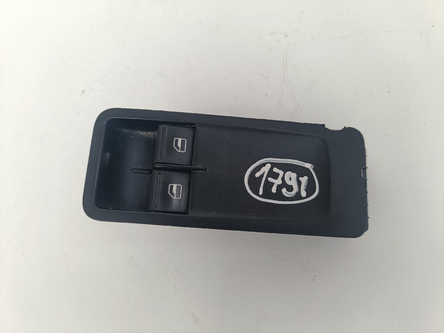 Botão / Botões / Comutador Vidro Esq VOLKSWAGEN POLO (6R1, 6C1) | 09 - 