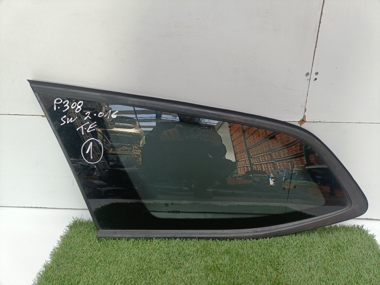 Vidro Lateral / Ilharga PEUGEOT 308 SW II | 14 - 