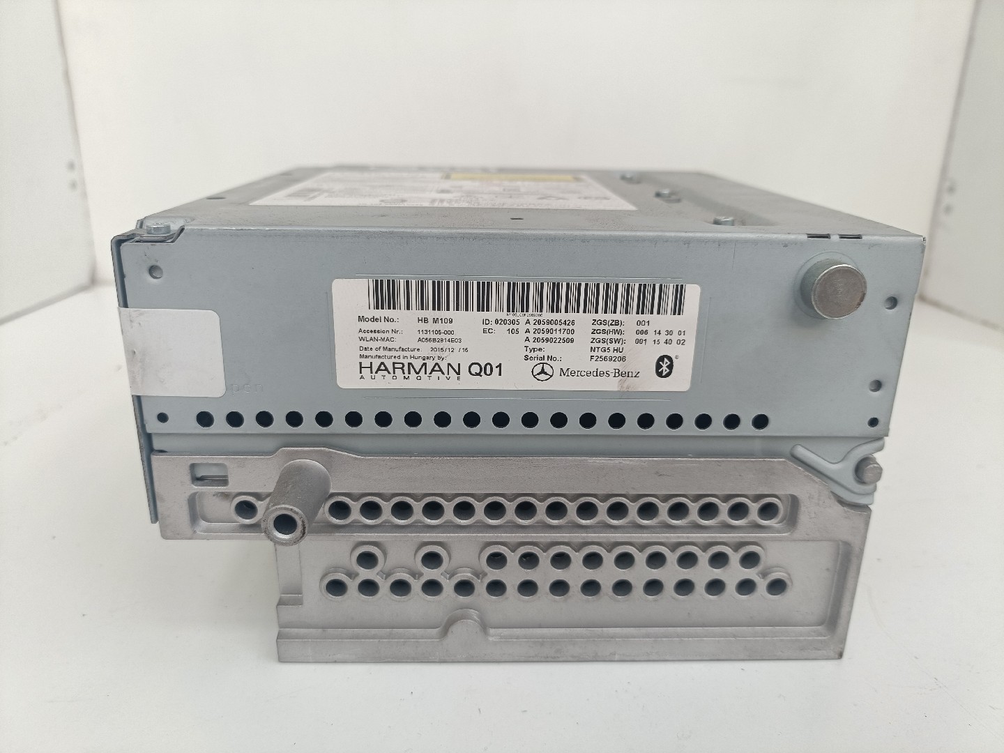 Rádio MERCEDES-BENZ C-CLASS (W205) | 13 -  Imagem-3